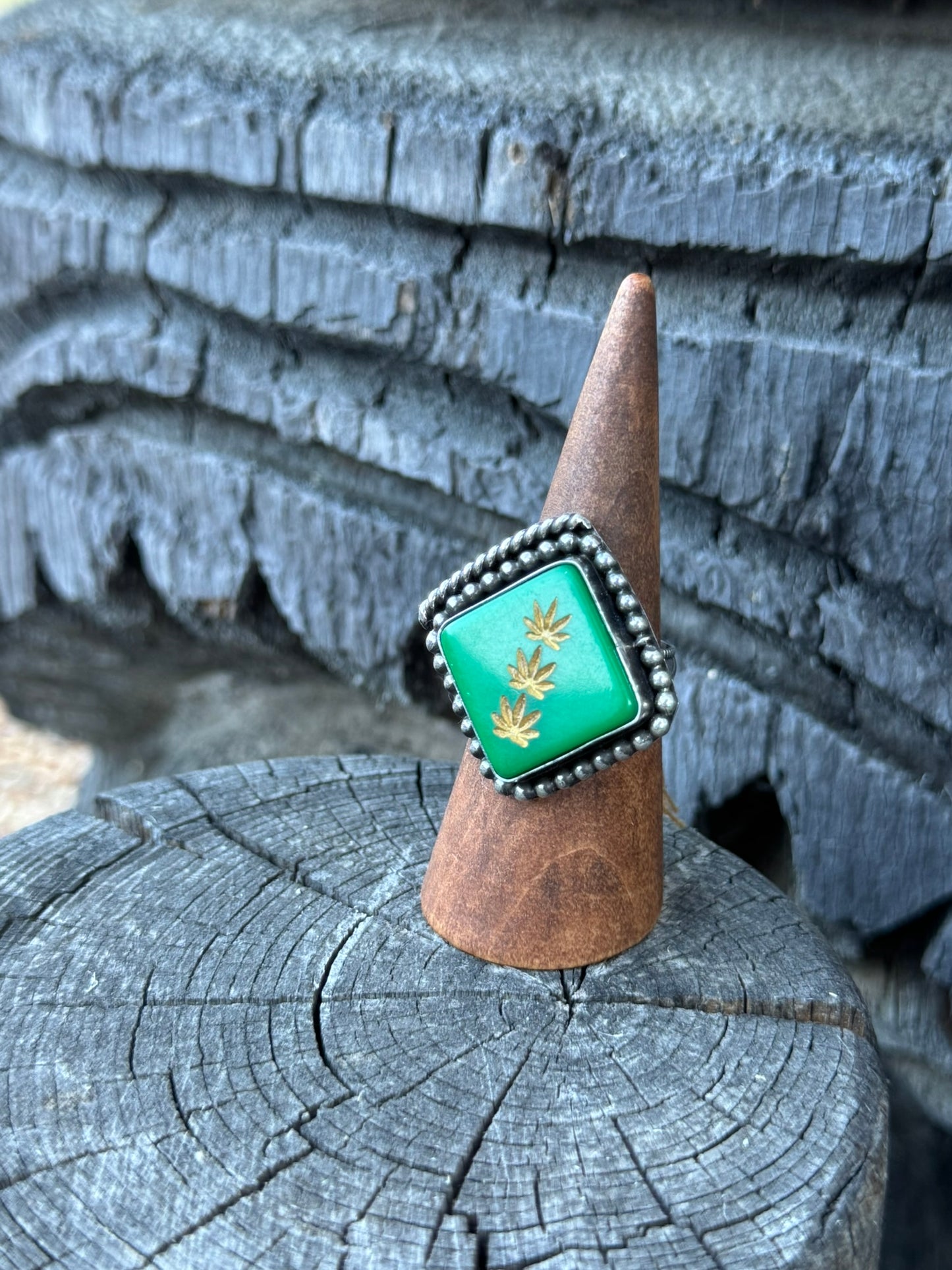 Weed Dice Ring