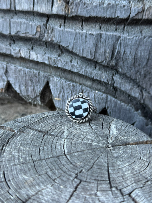 Mini Round Checkerboard Ring